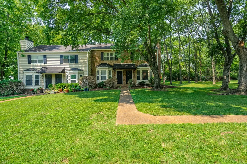 114 Brattlesboro Drive Nashville TN 37204
