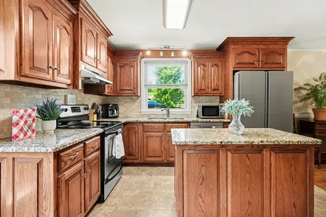 824 Roseview Drive Nashville TN 37206