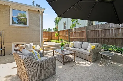 824 Roseview Drive Nashville TN 37206