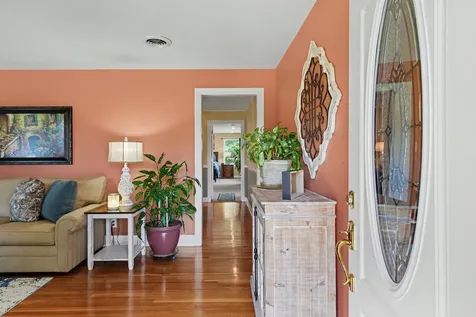 824 Roseview Drive Nashville TN 37206