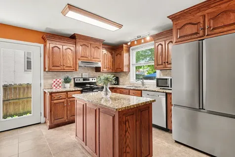 824 Roseview Drive Nashville TN 37206