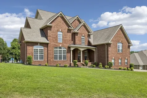 1020 Stafford Court Hendersonville TN 37075