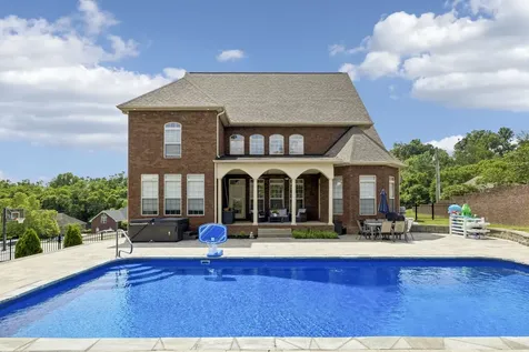 1020 Stafford Court Hendersonville TN 37075