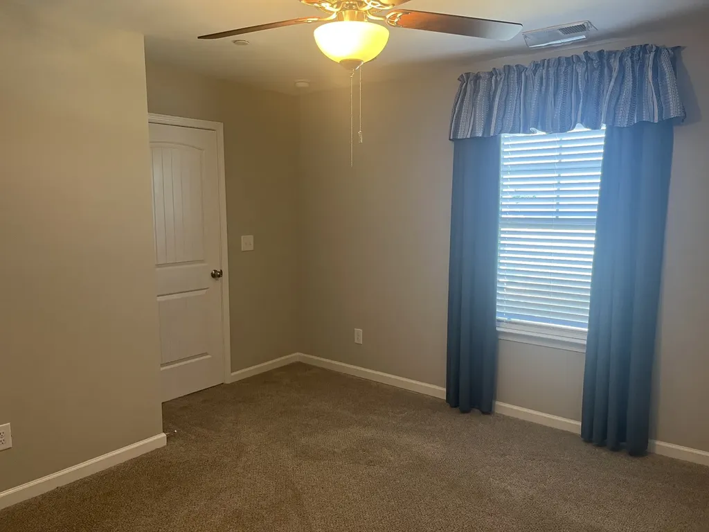 1055 Amber Hills Drive Ashland City TN 37015