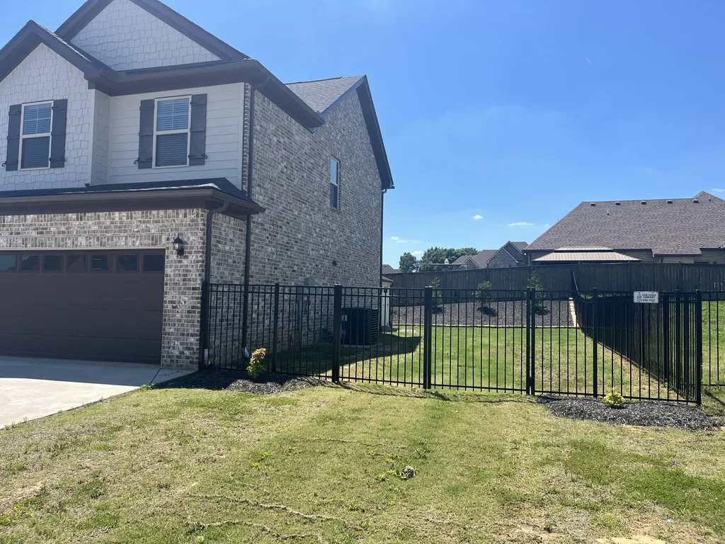 1055 Amber Hills Drive Ashland City TN 37015