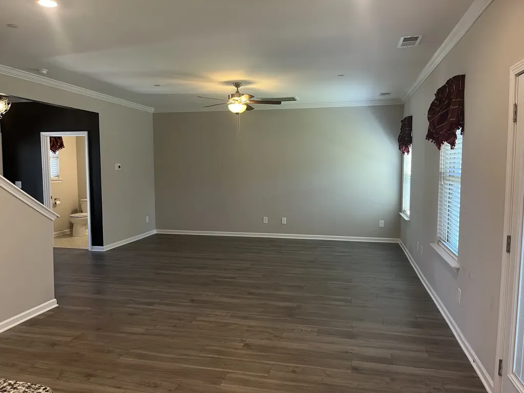 1055 Amber Hills Drive Ashland City TN 37015