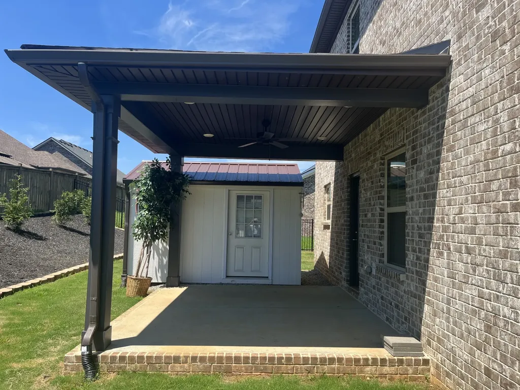 1055 Amber Hills Drive Ashland City TN 37015