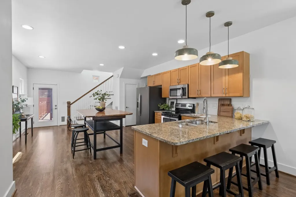 117 Rosebank Avenue Nashville TN 37206