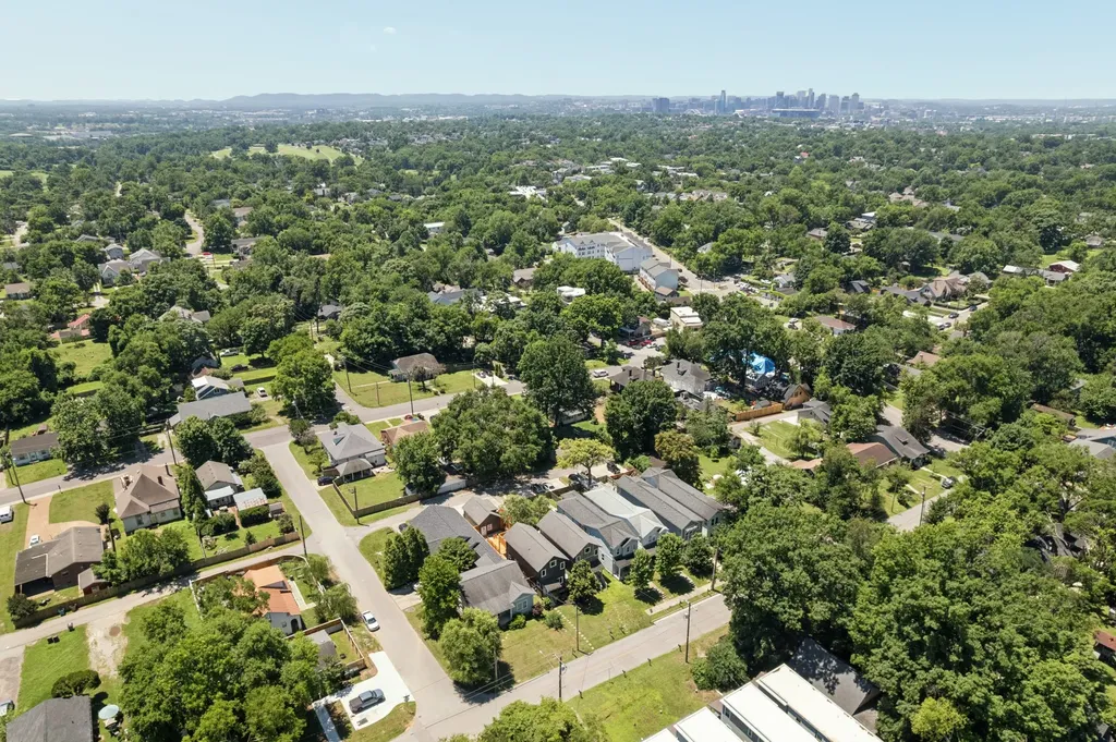 117 Rosebank Avenue Nashville TN 37206