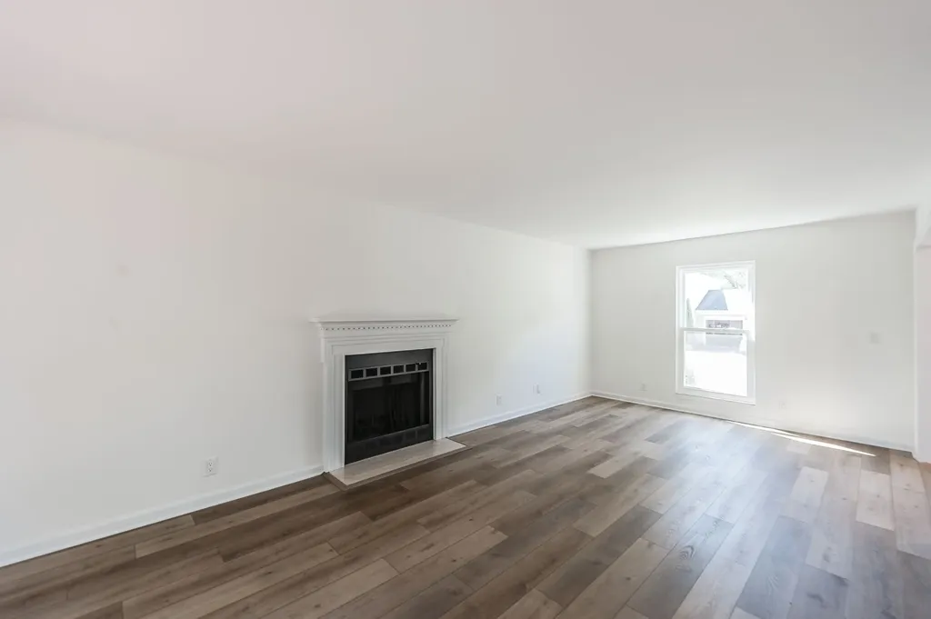 123 White Oak Way Hendersonville TN 37075