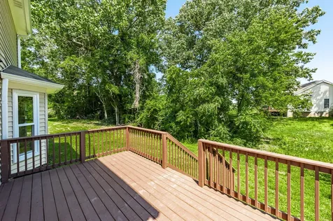 123 White Oak Way Hendersonville TN 37075