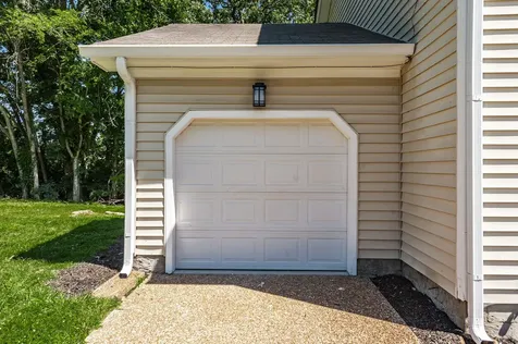 123 White Oak Way Hendersonville TN 37075