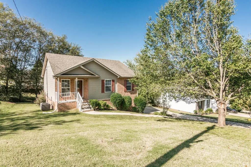 108 Longview Drive Goodlettsville TN 37072
