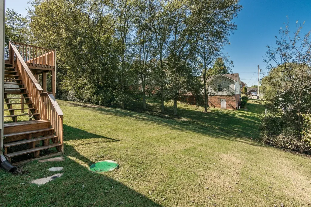 108 Longview Drive Goodlettsville TN 37072