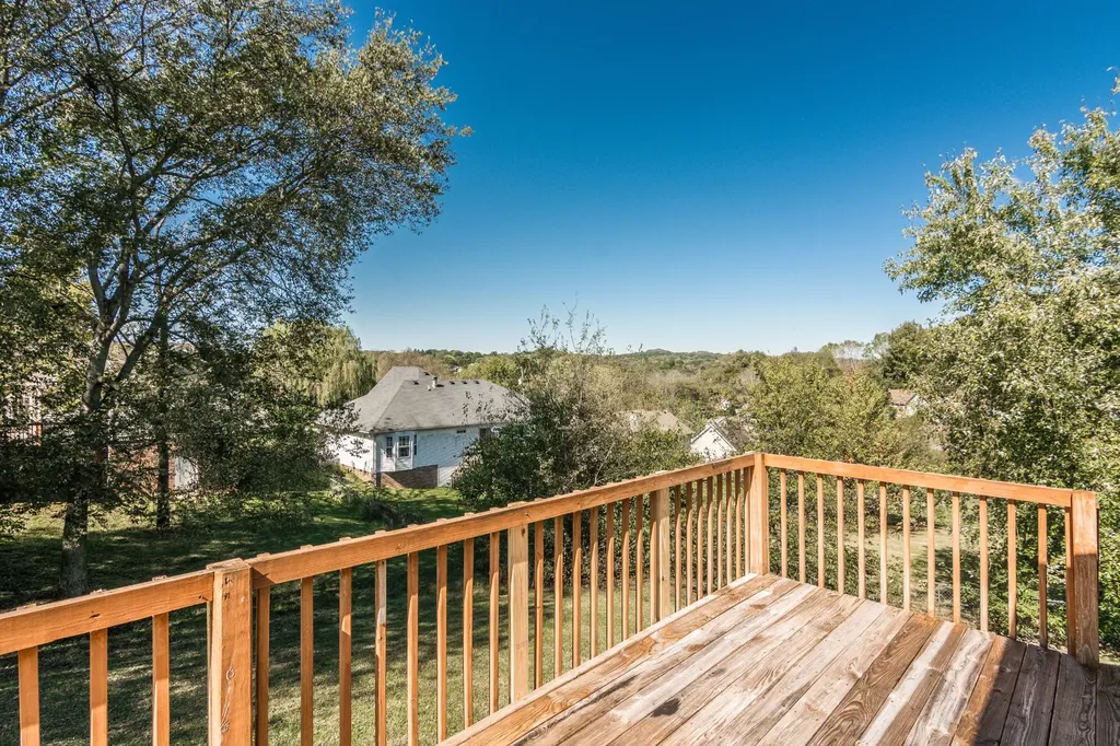 108 Longview Drive Goodlettsville TN 37072