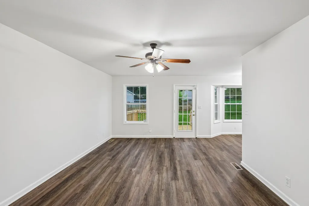246 Senator Drive Clarksville TN 37042