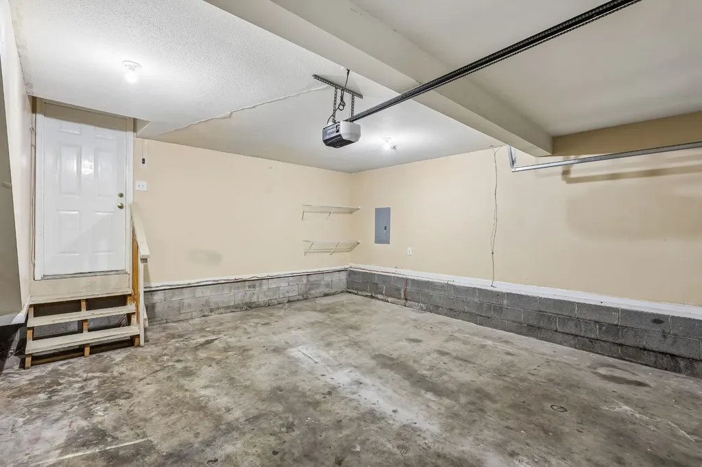 246 Senator Drive Clarksville TN 37042