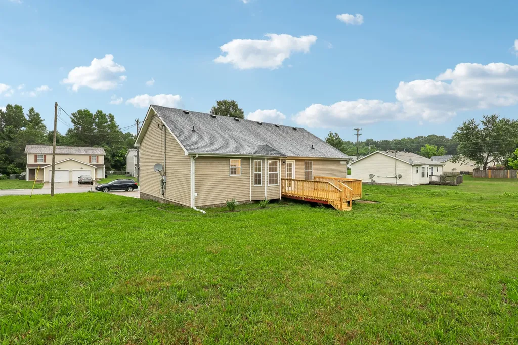 246 Senator Drive Clarksville TN 37042