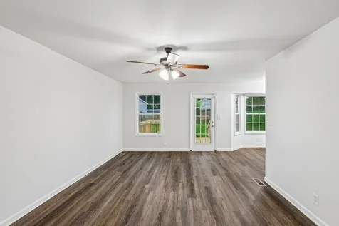 246 Senator Drive Clarksville TN 37042