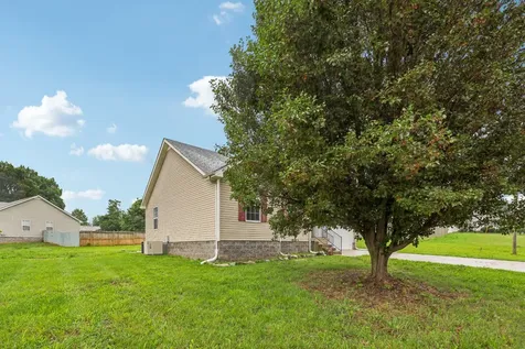 246 Senator Drive Clarksville TN 37042