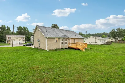 246 Senator Drive Clarksville TN 37042