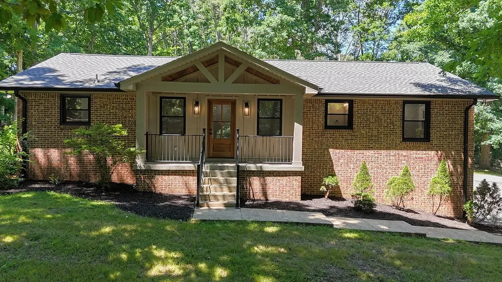 122 Payne Springs Road Dickson TN 37055