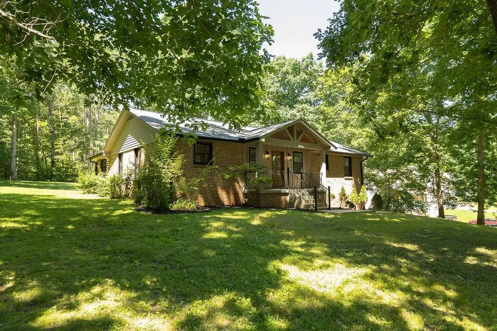 122 Payne Springs Road Dickson TN 37055