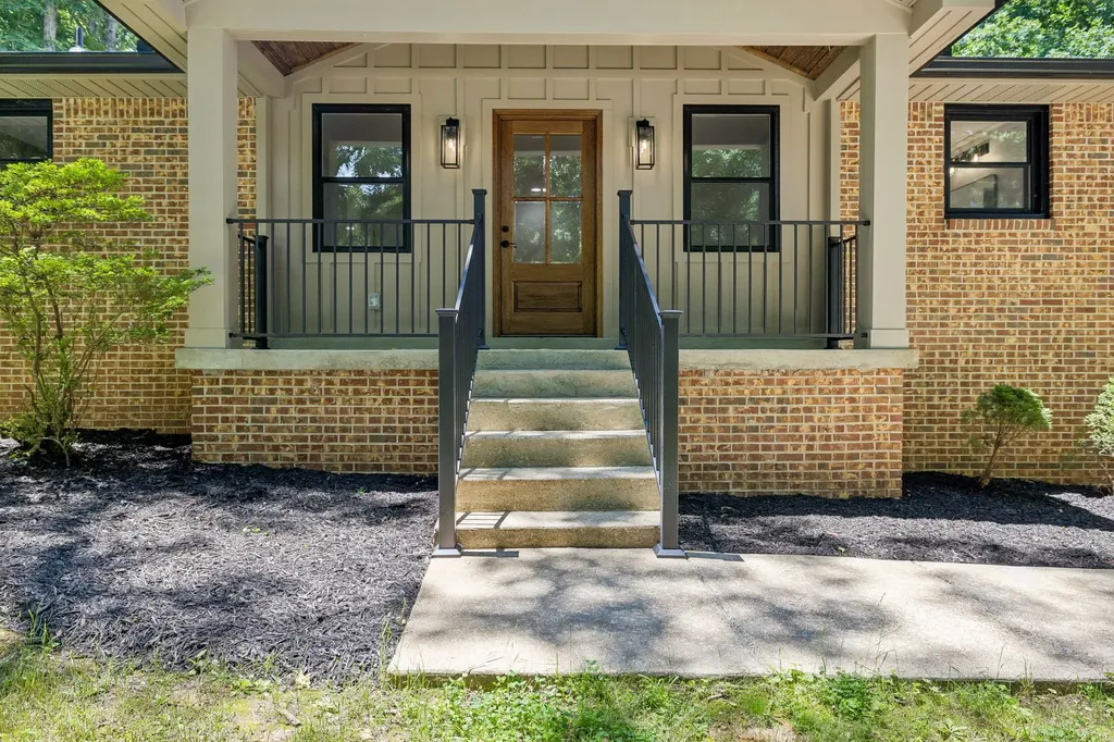 122 Payne Springs Road Dickson TN 37055