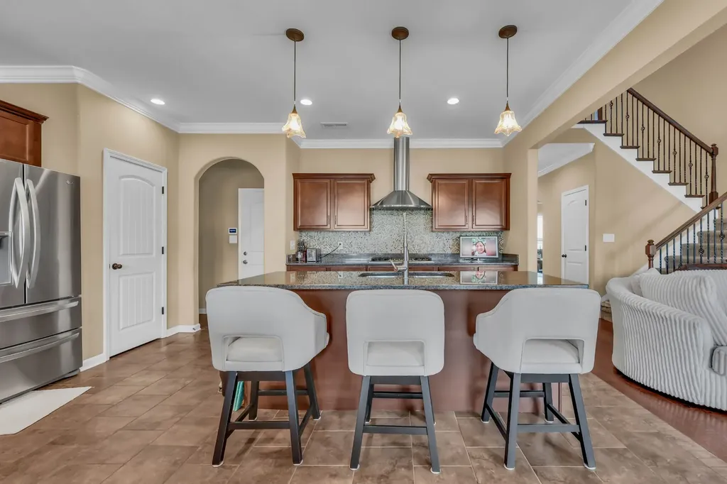 925 Tanager Court Clarksville TN 37040