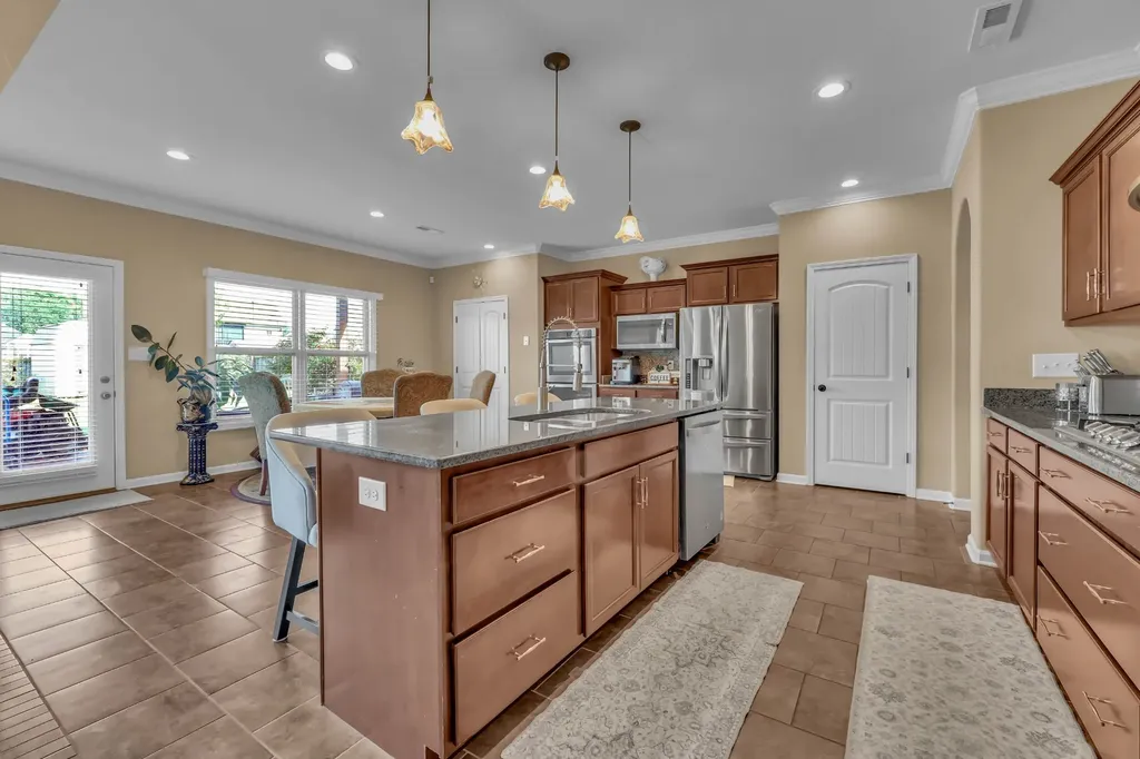 925 Tanager Court Clarksville TN 37040