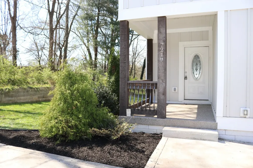721 Poplar Street Columbia TN 38401