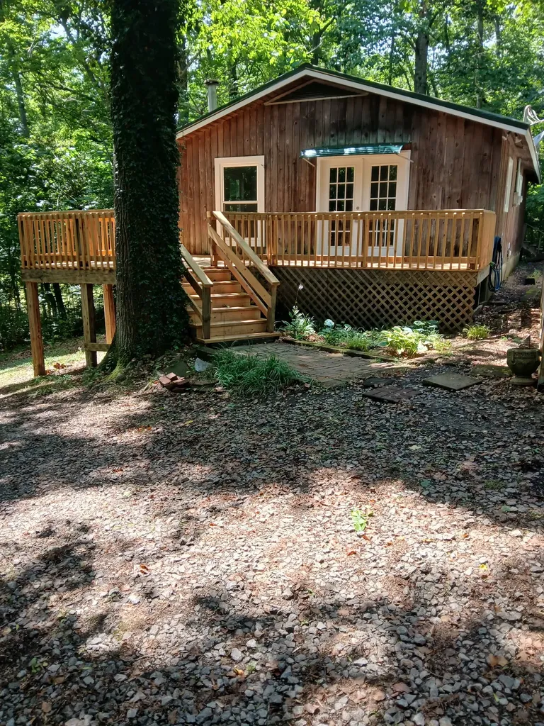 216 Rippy Ridge Road Normandy TN 37360