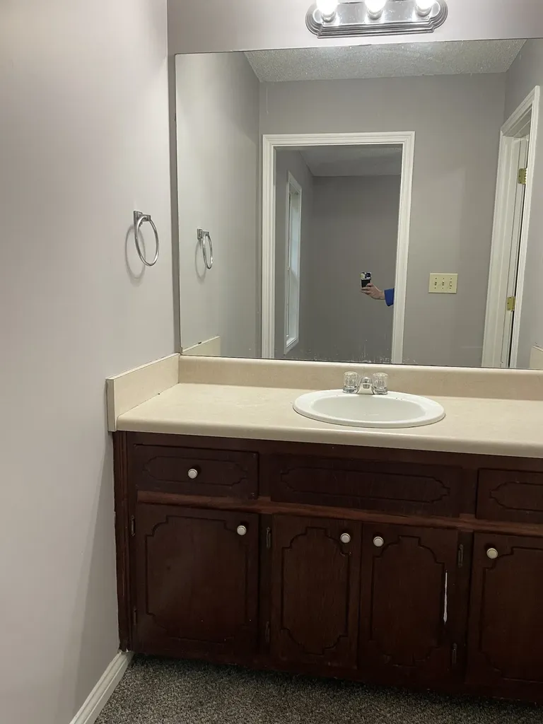 3251 N Senseney Circle Clarksville TN 37042