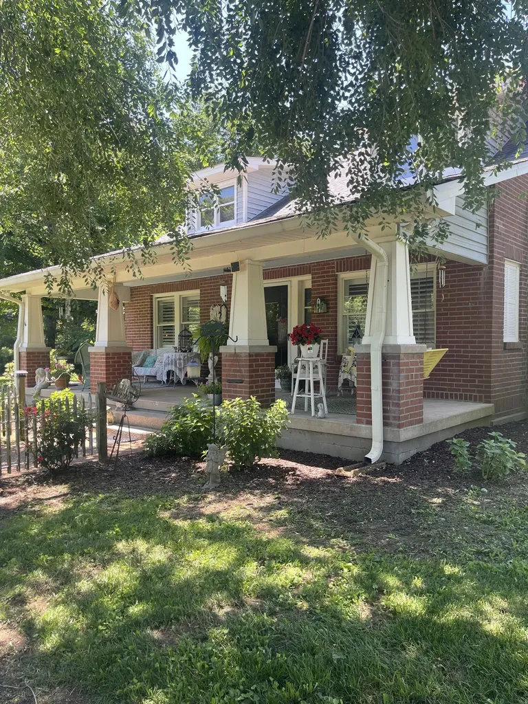 445 Carters Creek Pike Columbia TN 38401