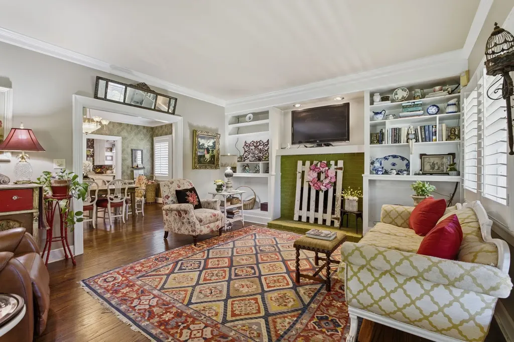 445 Carters Creek Pike Columbia TN 38401