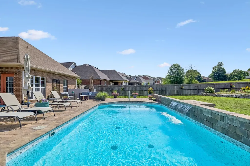 137 Normandy Drive Mount Juliet TN 37122