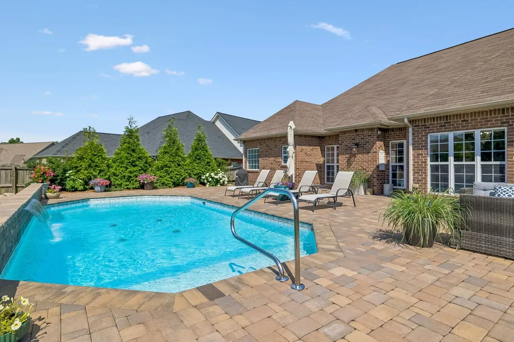 137 Normandy Drive Mount Juliet TN 37122
