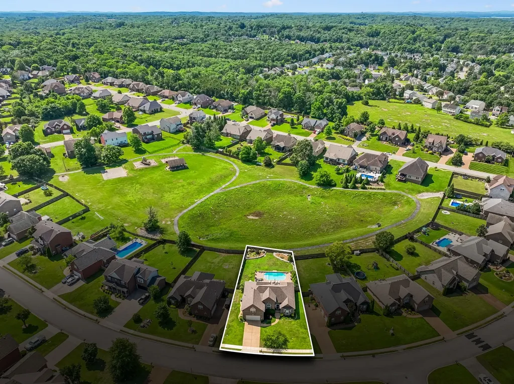 137 Normandy Drive Mount Juliet TN 37122