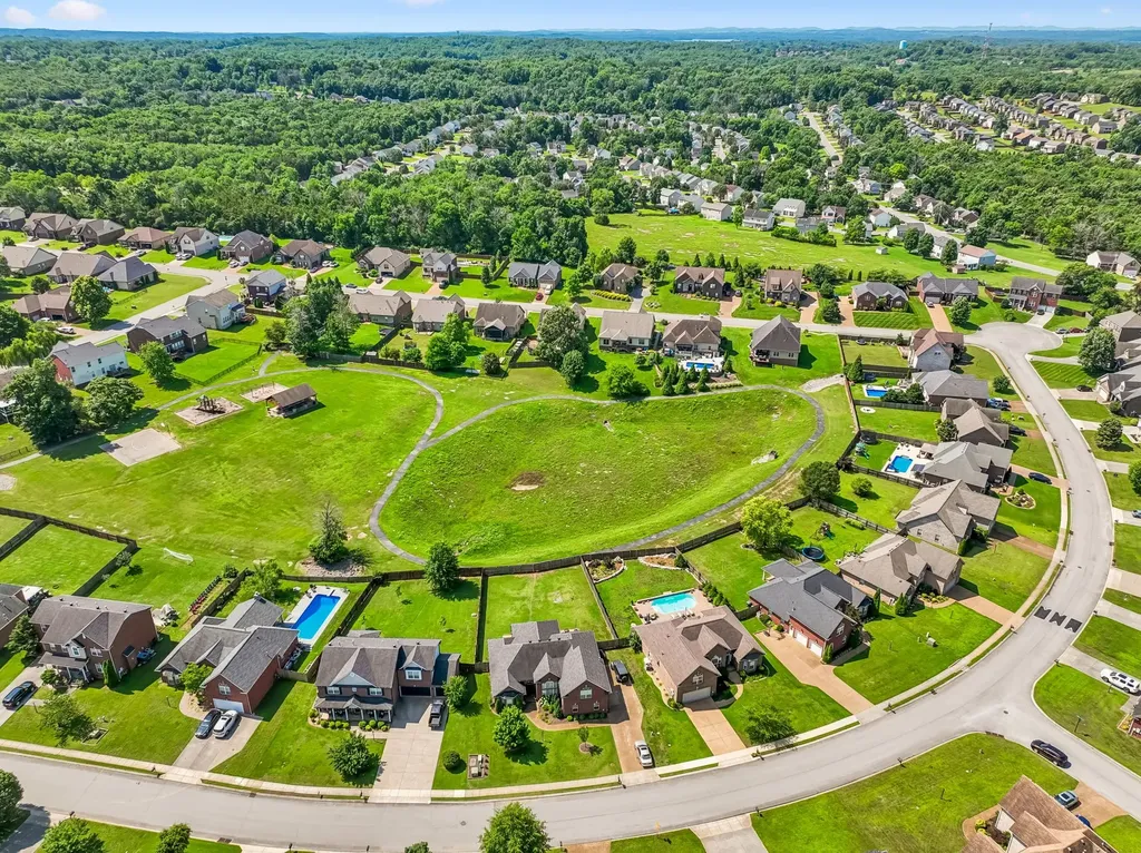 137 Normandy Drive Mount Juliet TN 37122