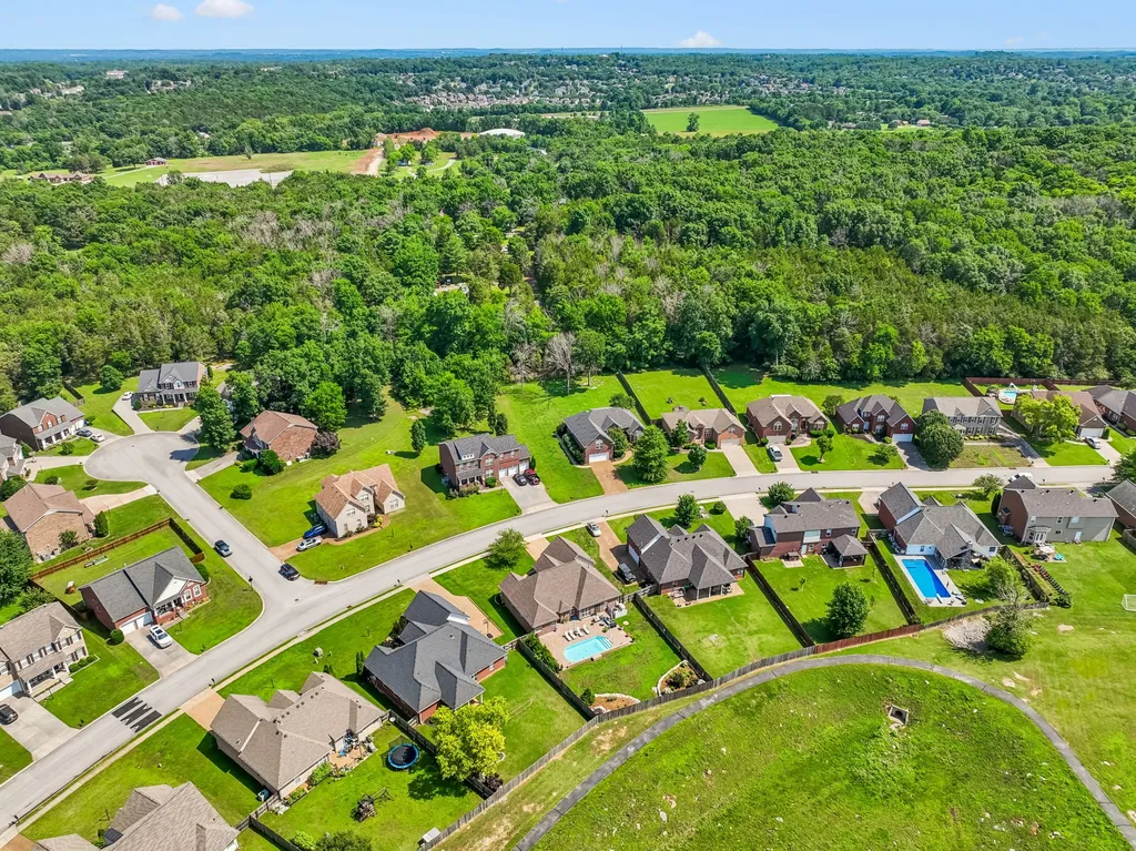 137 Normandy Drive Mount Juliet TN 37122