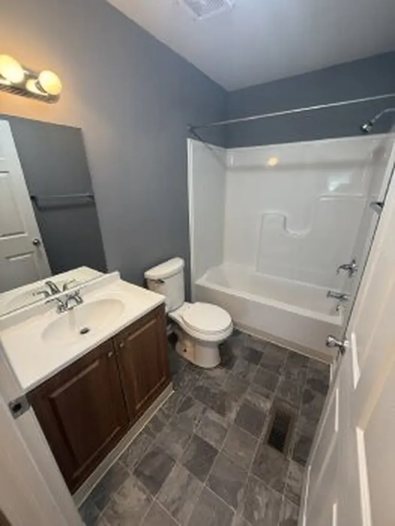 1318 Courtney Drive Clarksville TN 37042
