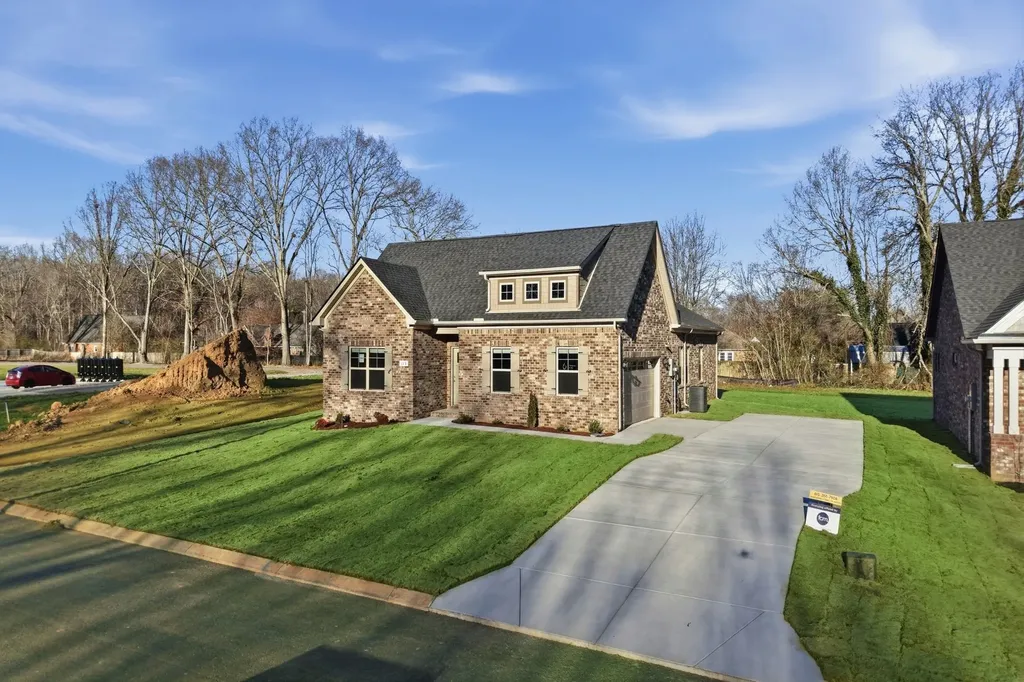 131 Sagewood Drive Tullahoma TN 37388