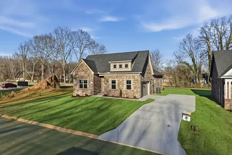 131 Sagewood Drive Tullahoma TN 37388