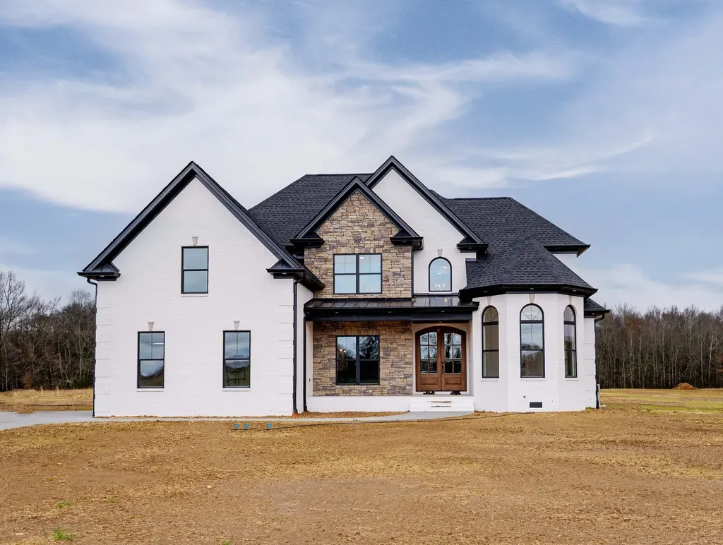 2717 Holly Springs Drive Murfreesboro TN 37129