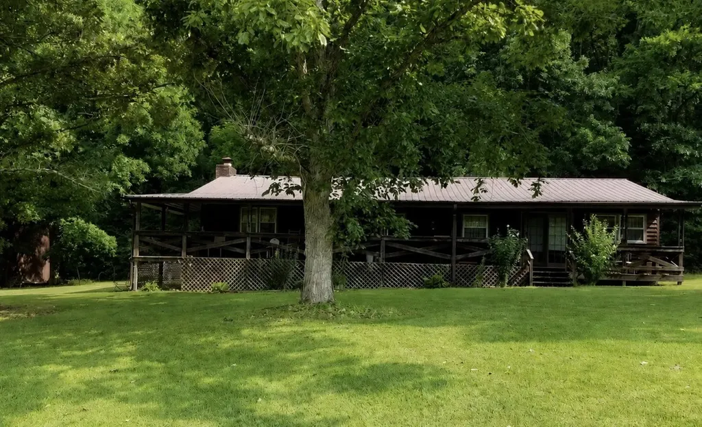720 Nix Lane Waverly TN 37185