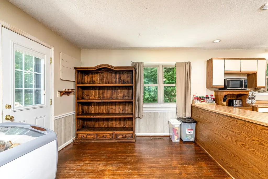 720 Nix Lane Waverly TN 37185