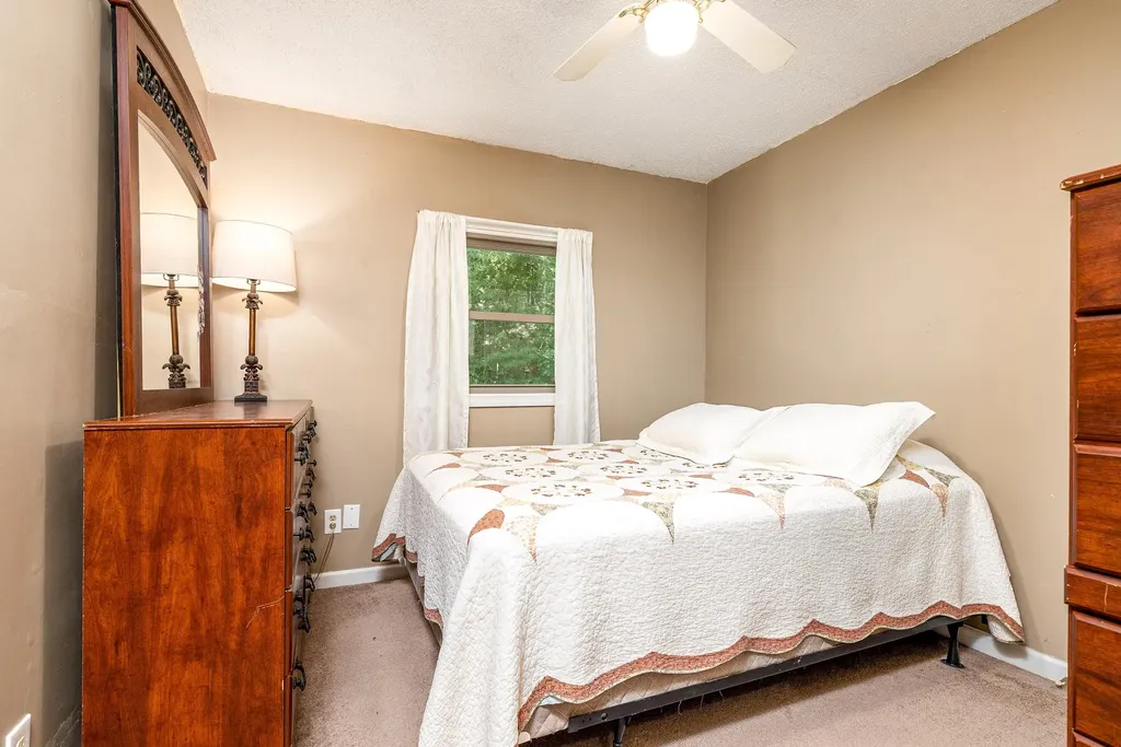 720 Nix Lane Waverly TN 37185