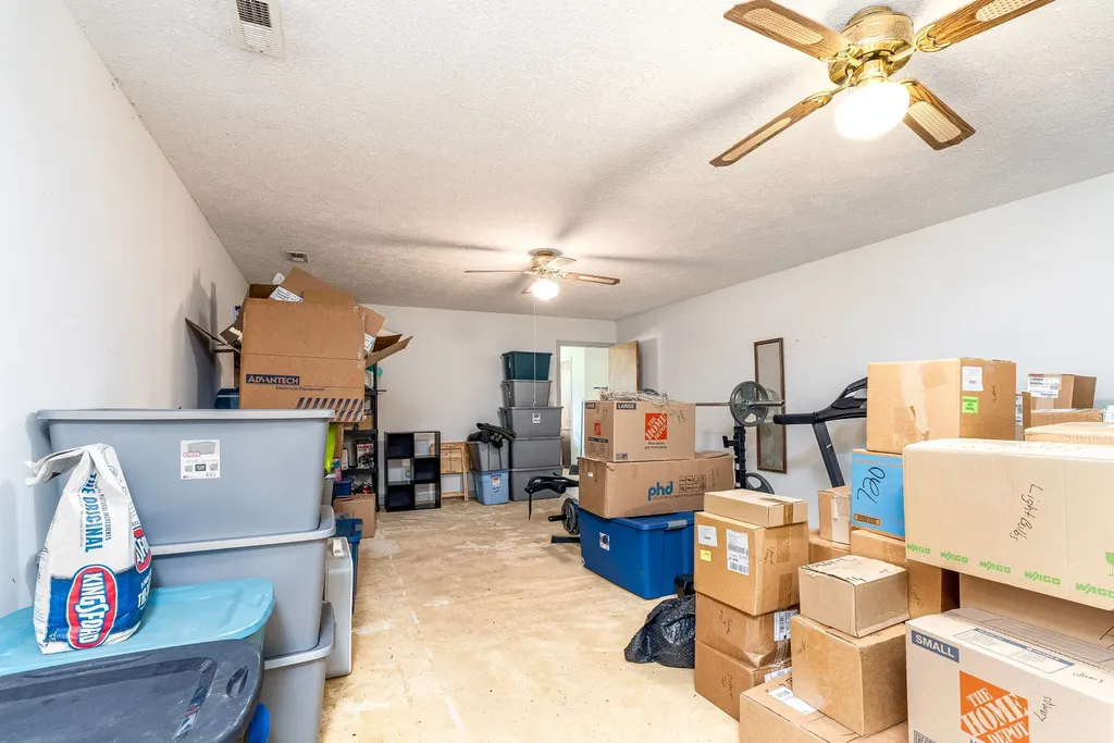 720 Nix Lane Waverly TN 37185