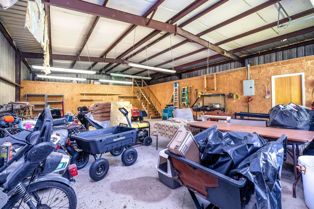 720 Nix Lane Waverly TN 37185