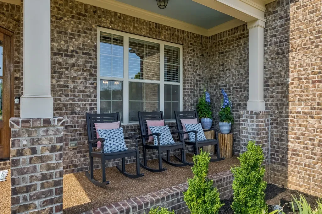 1052 Lawson Lane Nolensville TN 37135